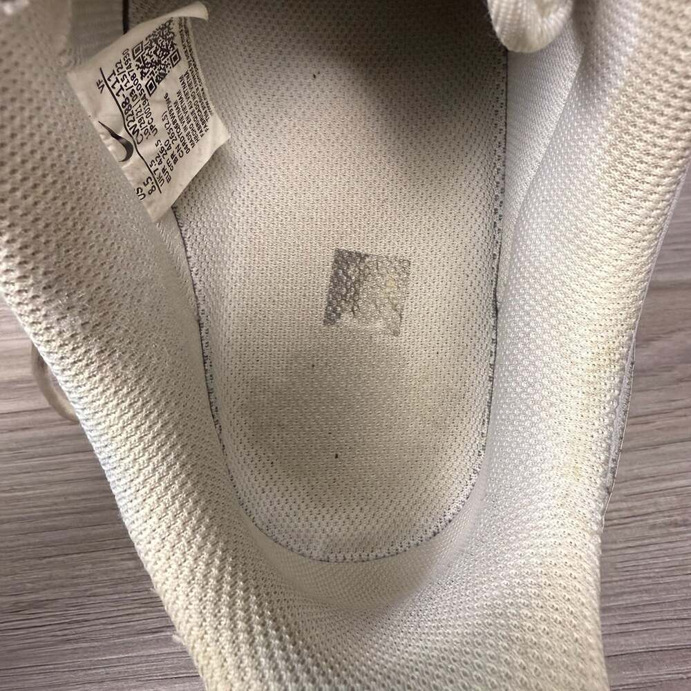 Nike Air Force 1 '07 Triple White Sneakers CW2288-111 - Picture 12 of 16